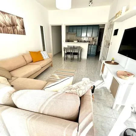 Piso Entero Y Acogedor A Solo 5 Min De La Playa *