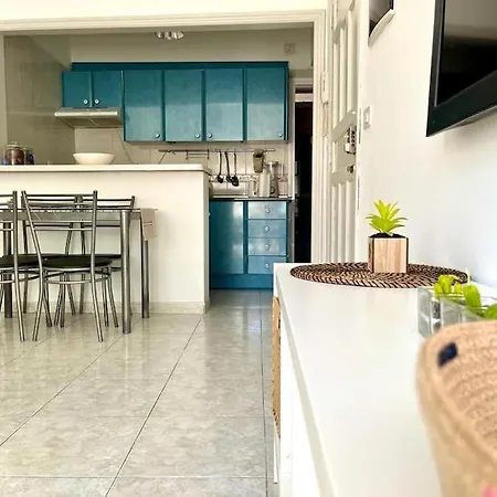 Piso Entero Y Acogedor A Solo 5 Min De La Playa